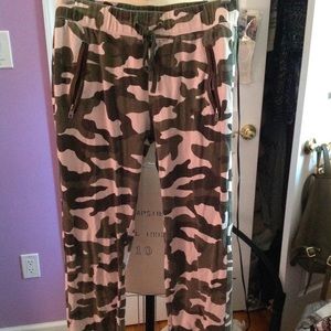 Forever 21 Camo Joggers